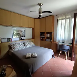 camera-nella-casa-dei-tigli.hotelinveneto.com/
